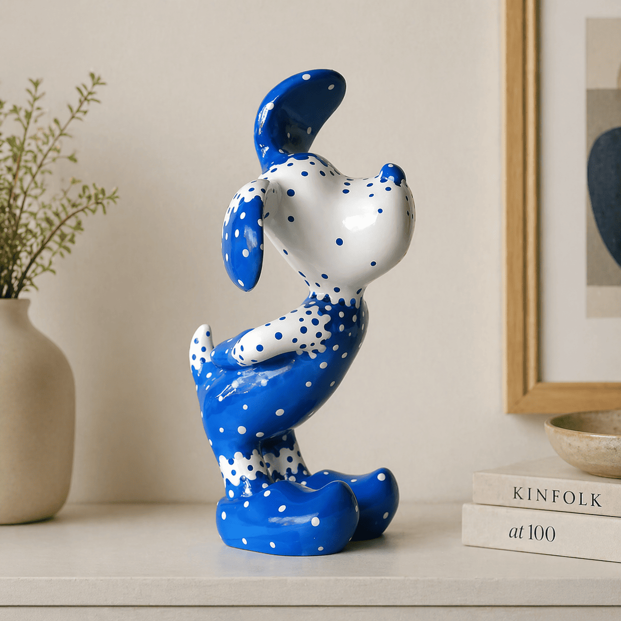 Jacky Zegers Mina Blue & White Dog