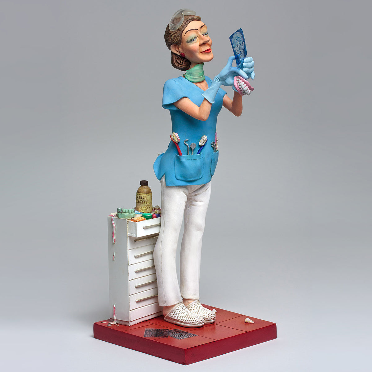 Lady Dentist - Designer Studio - Showpiece
