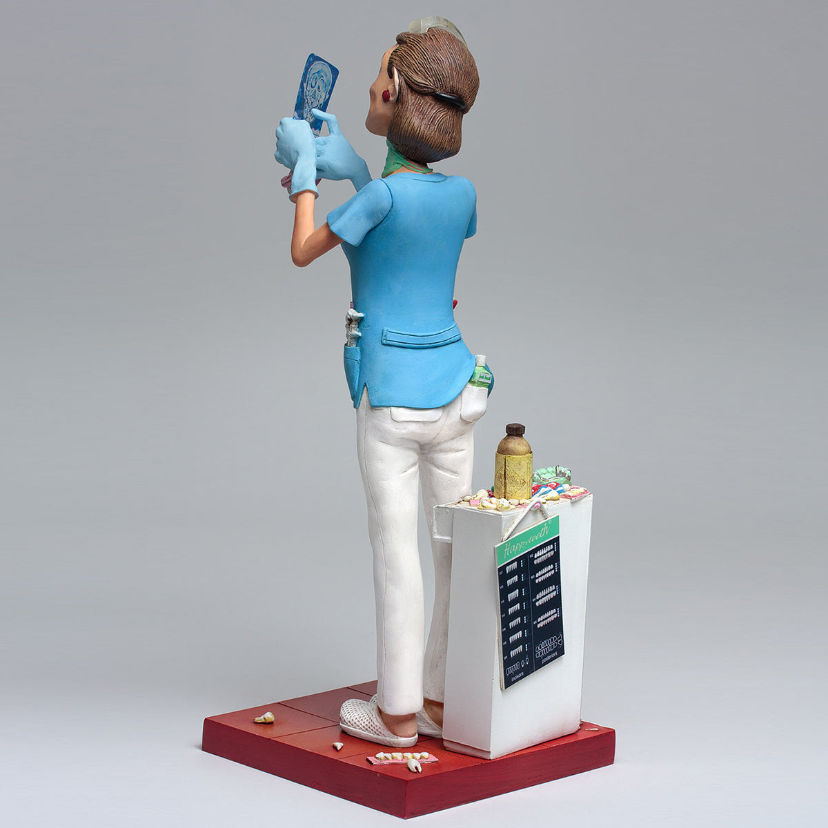 Lady Dentist - Designer Studio - Showpiece