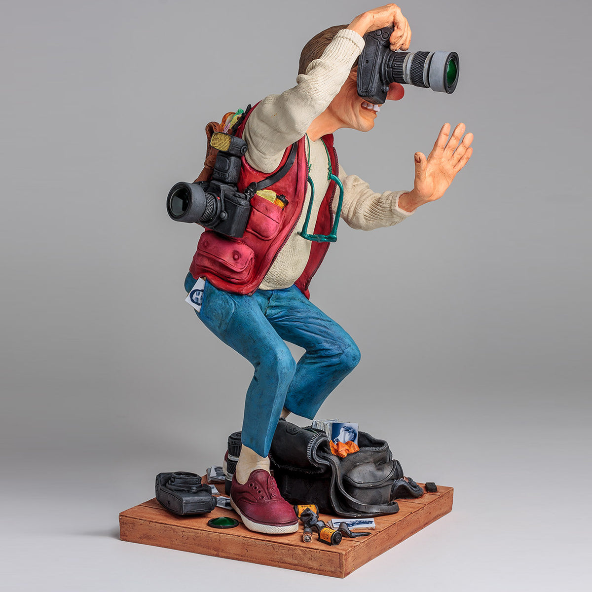 The Photographer - Designer Studio - Artefacts