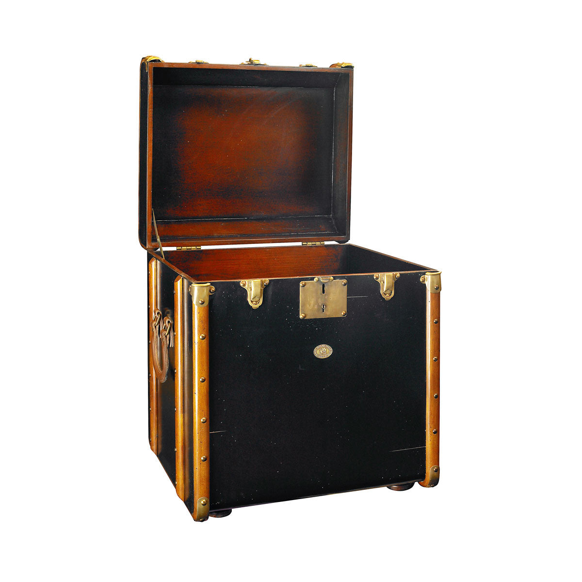 End Table Trunk - Designer Studio - Decor objects